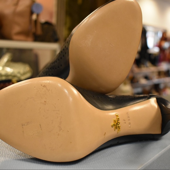 SOLD📌PRADA PEEP TOES 🖤💣 - Picture 5 of 8